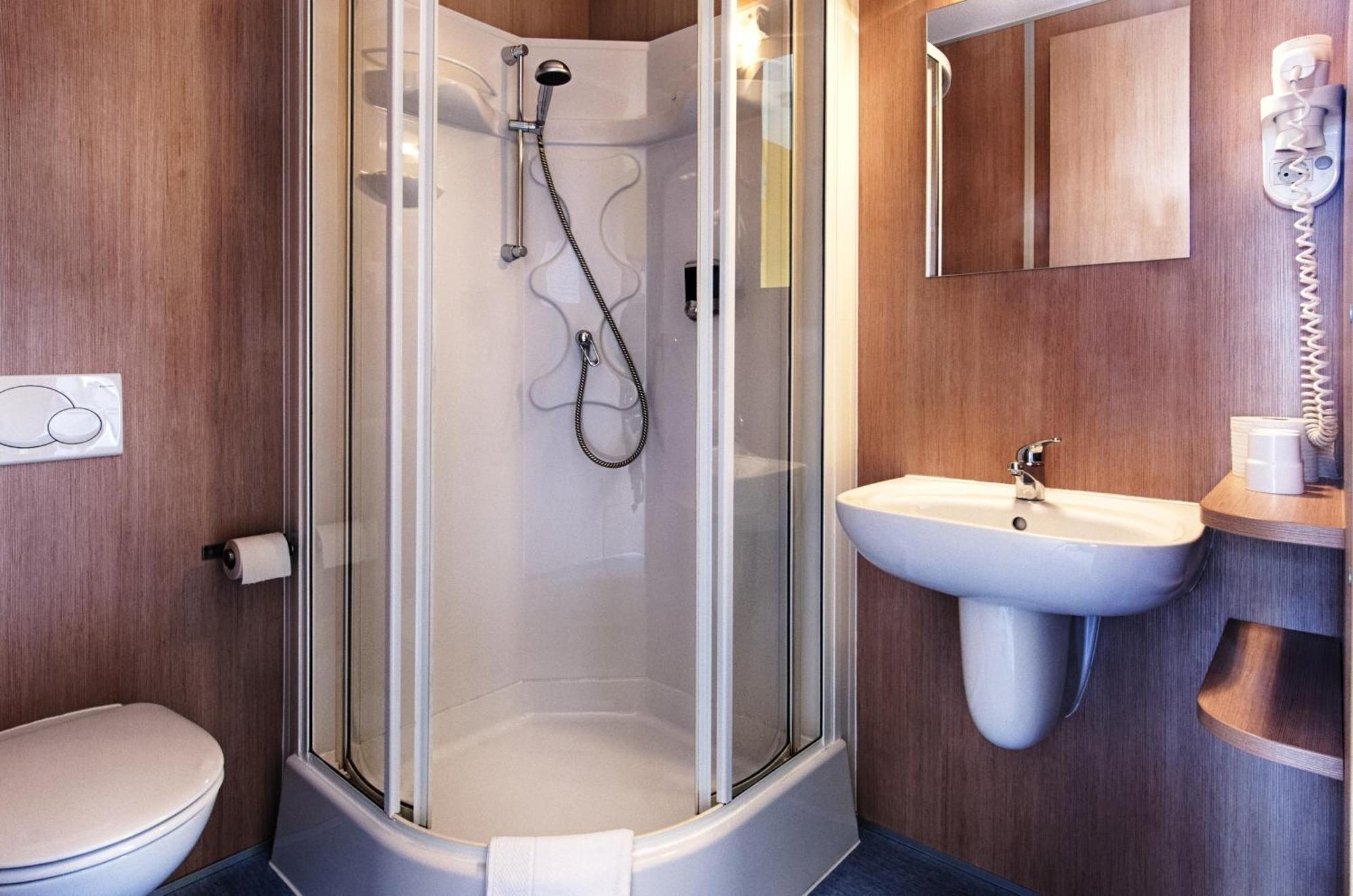 Tour-Motel Wilfersdorf  ห้อง รูปภาพ